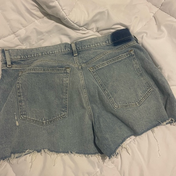 Abercrombie The Mom Short - high rise - Picture 2 of 6